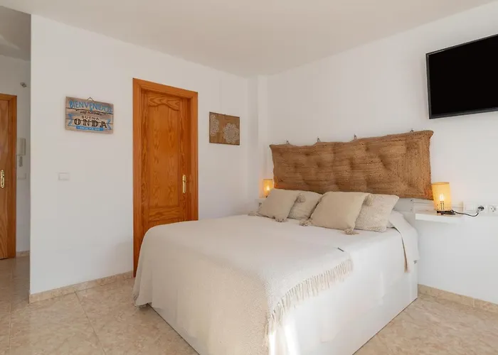 Lägenhet Calmahouse (adults Only) Torremolinos